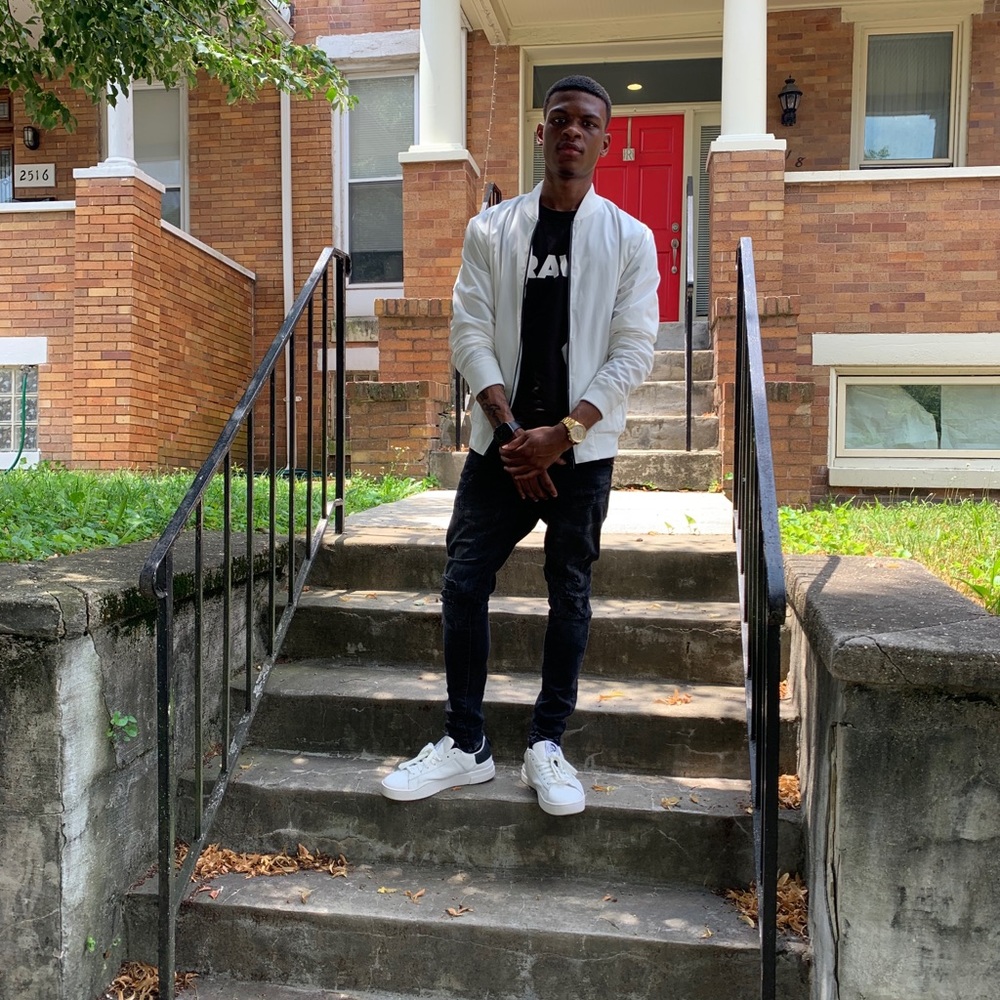 Meet your Posher, Mike